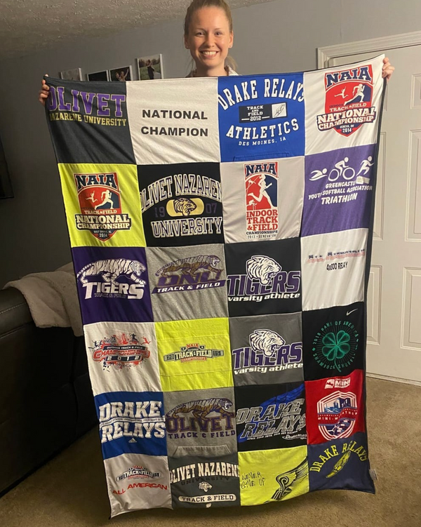 Project Repat Lap Size Gift Card - Give a T-Shirt Quilt as a Gift!